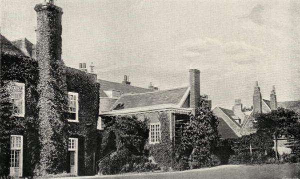 Henry James (1843-1916) house at Rye (b/w photo)  de English Photographer