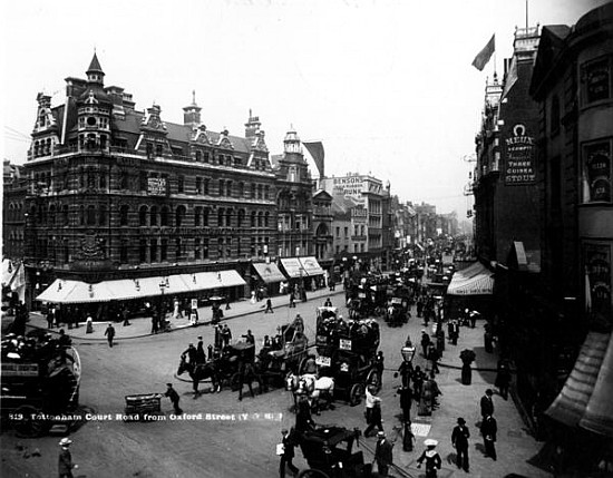 Tottenham Court Road from Oxford Street, London, c.1891 de English Photographer
