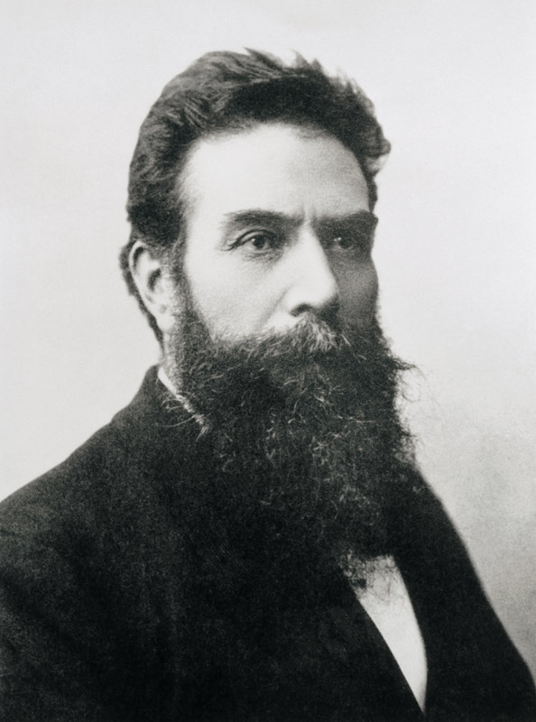 Wilhelm Konrad Roentgen (1845-1923) c.1896 (b/w photo)  de German Photographer