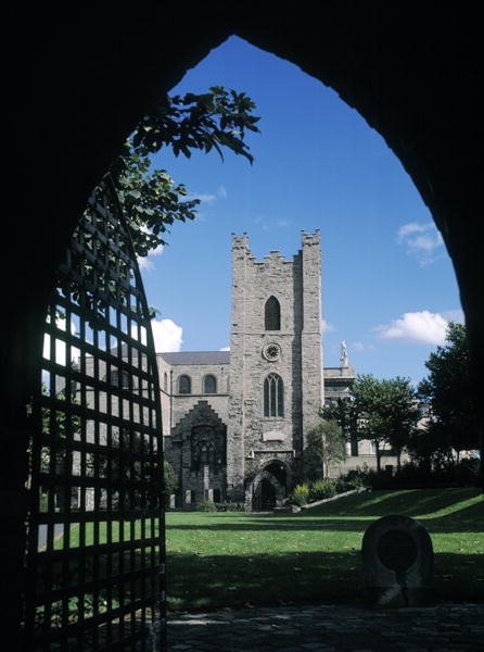 St. Audoen''s Church, built 1190 (photo)  de Irish School (12th century)