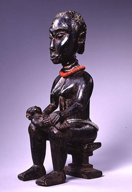 Akan or Asante Mother and Child from Ghana (wood & glass) de African