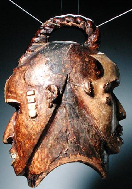 Double-Faced Helmet Mask, Ejagham Culture, from Nigeria or Cameroon (wood, skin, nails & bones) de African