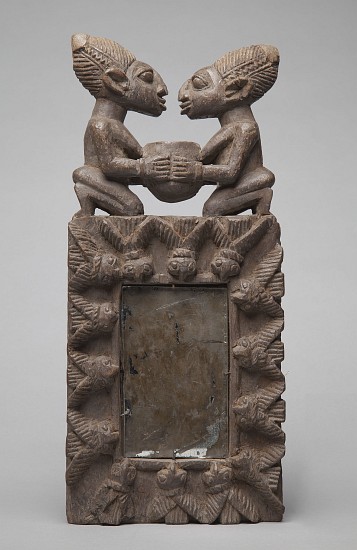 Yoruba Mirror Case de African School