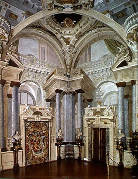 View of the interior of the Sala dell'Udienza (Audience Hall) 1638-44 (photo) de Agostino Colonna