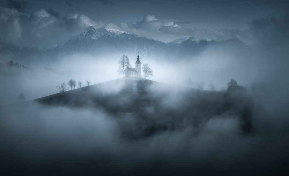 Ghostly Morning... de Alexandr Kukrinov