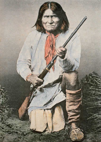 Geronimo (coloured photo) de American School, (20th century)