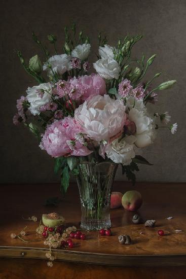 Peonies and eustoma