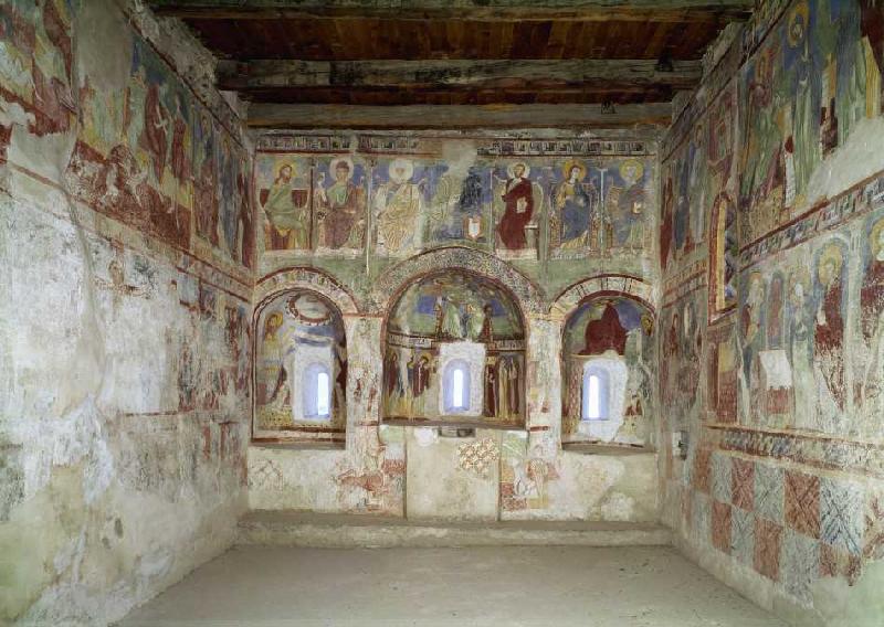 Freskenzyklus, Medianblick durch die Kapelle. Anfang 13. Jh. de Anonym Romanisch