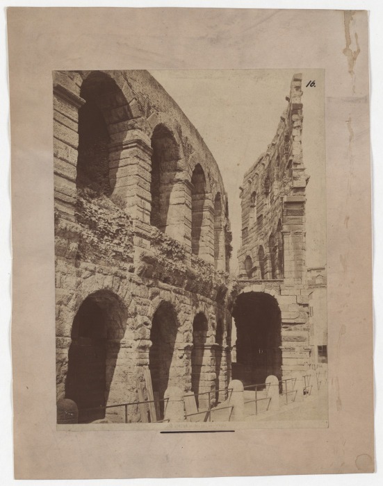 Verona: View of the amphitheatre de Anonym