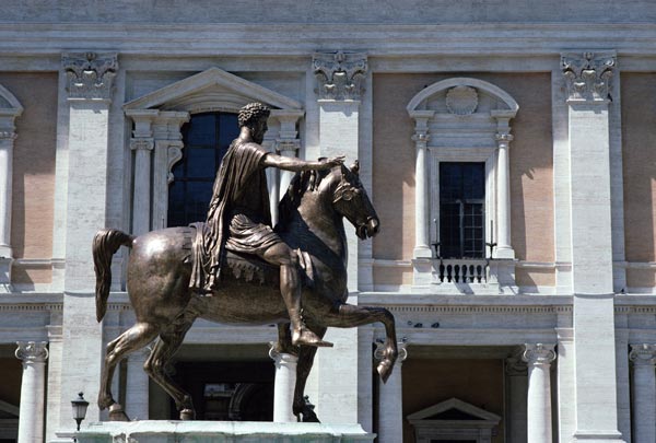 Equestrian Statue of Marcus Aurelius (AD 161-180) (photo) de Anonymous