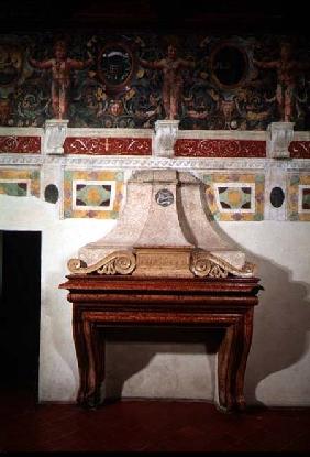 Marble fireplace bearing the initials 'F.II.M.M.V' signifying Federigo Gonzaga II Marchese of Mantua