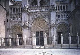 View of the West facade, detail of the three portals (LtoR) the Tower or Inferno Portal, the Portal