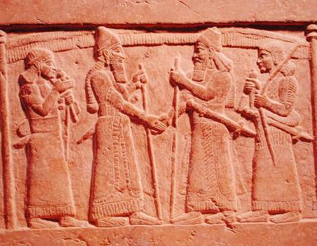 Relief depicting King Shalmaneser III (858-824 BC) of Assyria meeting a Babylonian de Assyrian