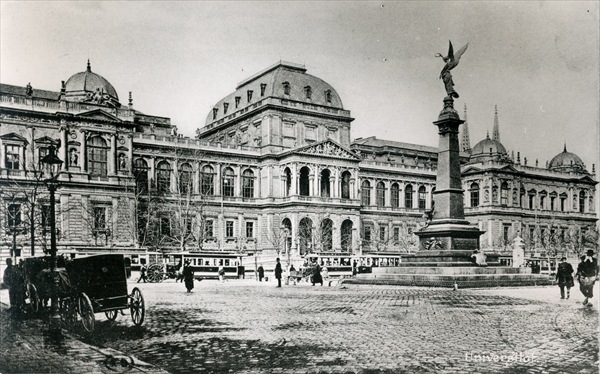 The University of Vienna and the Liebenberg Monument (b/w photo)  de Austrian School