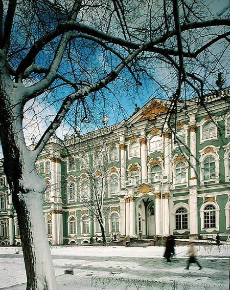 View of the South Facade of the Winter Palace, from Palace Square de Bartolomeo Franceso Rastrelli
