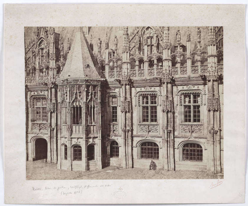 Rouen, Palais de Justice: Court facade of the west wing de Bisson Frères