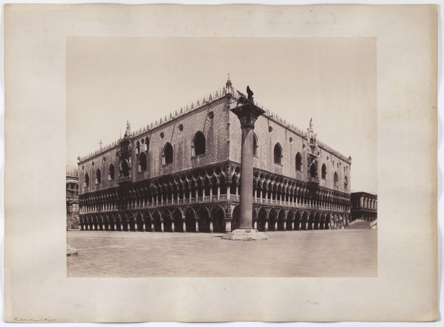Venice: View of the Markus Column and Doges Palace de Carlo Naya