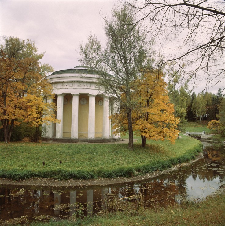 Pavlovsk. The Temple of Friendship de Charles Cameron