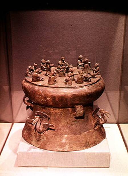 Cowrie container decorated with peacocks and human figures, from Tomb 1, Shih-chai-shan, Yunnan, Wes de Chinese School