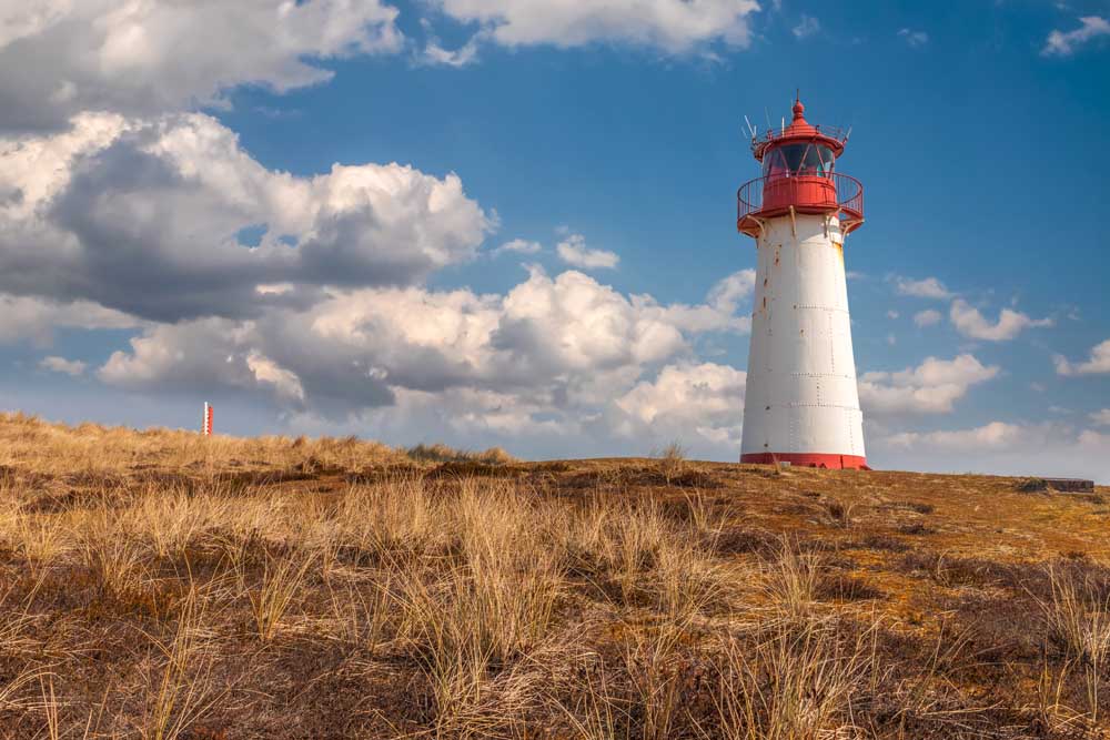 List-West lighthouse in the Ellenbogen Peninsula nature reserve de Christian Müringer