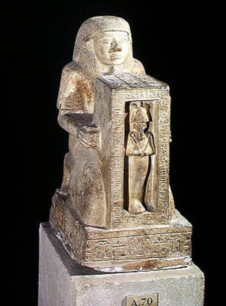 Naophorous statue of the royal scribe, Seti, with Osiris in the naos, New Kingdom de Egyptian
