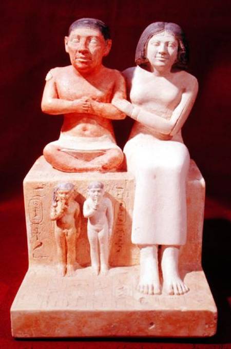 Statuette of the dwarf Seneb and his family de Egyptian