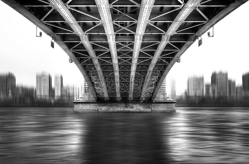 Bridge to another world de EM-Photographies