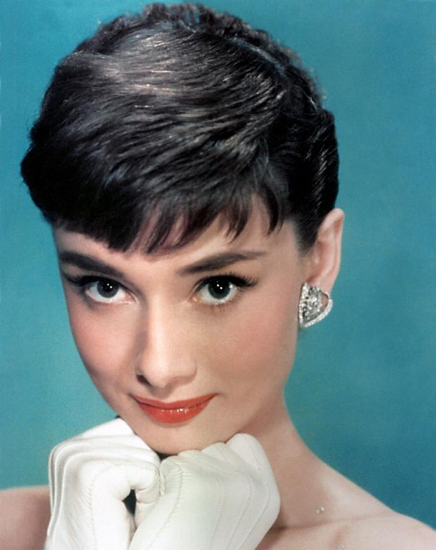 Portrait of the American Actress Audrey Hepburn, photo for promotion of film Sabrina de English Photographer, (20th century)