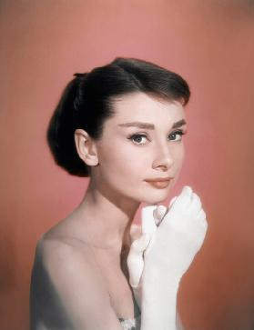 Retrato de Audrey Hepburn como Sabrina