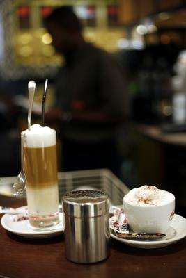 Kaffee Latte und Capucino de Erich Teister