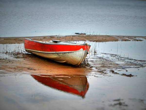 The Lonely Boat de FRANK DERNBACH