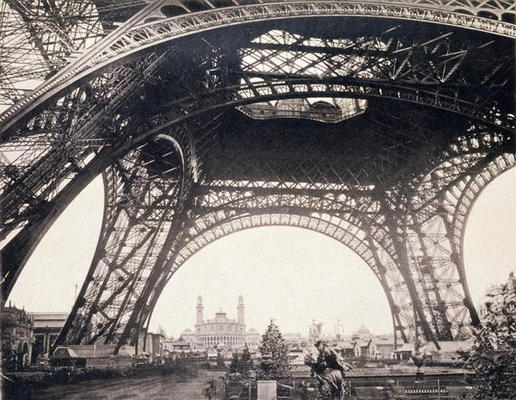 Under the Eiffel Tower, before ascending, from 'L'Album de l'Exposition 1889' by Glucq, Paris 1889 ( de French Photographer, (19th century)