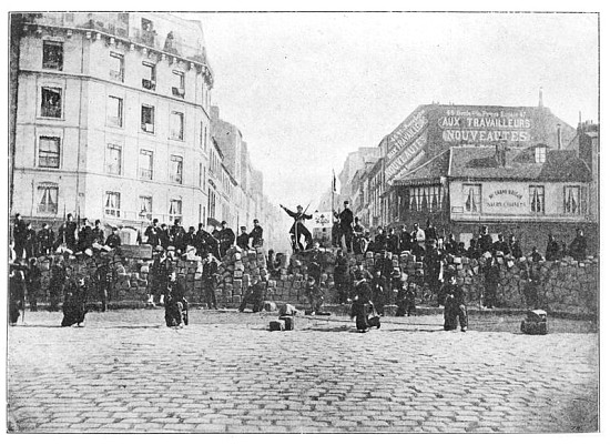 Barricade at the Faubourg Saint-Antoine during the Commune, 18th March 1871 de French School