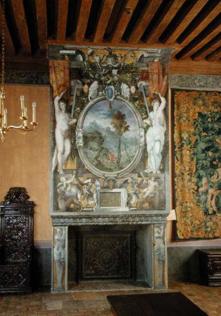 Fireplace in the Chambre du Connetable (photo) de French School