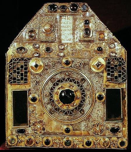 Phylactery or pentagonal reliquary, 10th-11th century (wood, copper, gilded silver & semi-precious s de French School