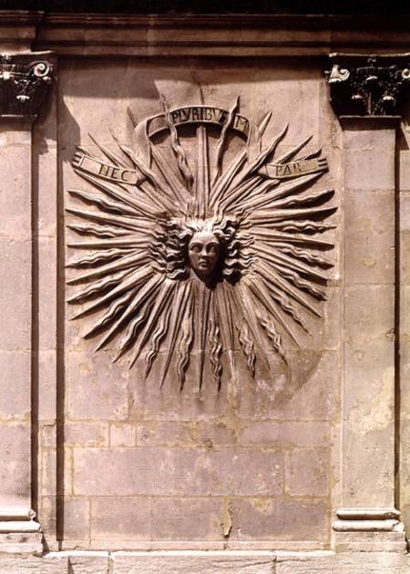 Relief of the sun from the facade de French School