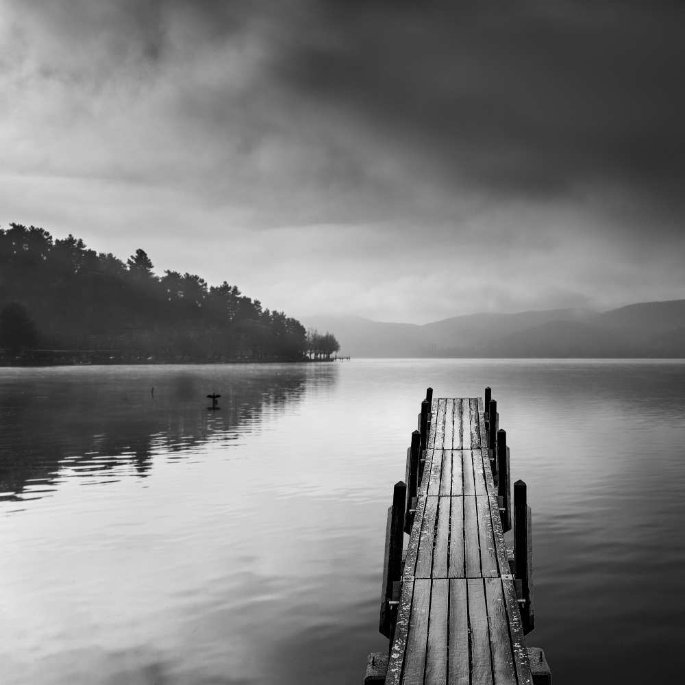 Lake view with Pier II de George Digalakis