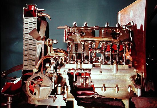 De Dion-Bouton cylinder engine de Georges Bouton