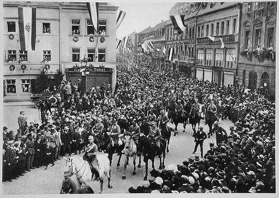 Parade of the first mounted SA divisions on Germany Day in Bayreuth, 1923, from 'Deutsche Gedenkhall de German Photographer, (20th century)