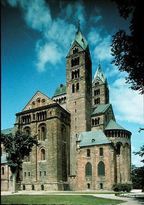 Exterior view (photo) de German School, (11th century)