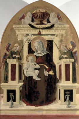 Madonna and Child Enthroned with Angels (tempera on panel) de Girolamo Giovanni