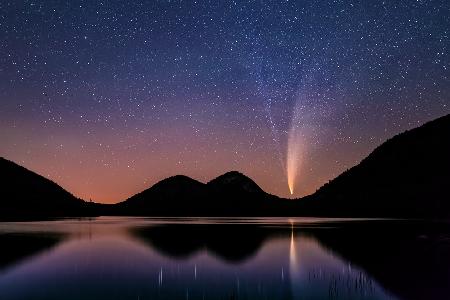 Comet NEOWISE over Jordan Pond