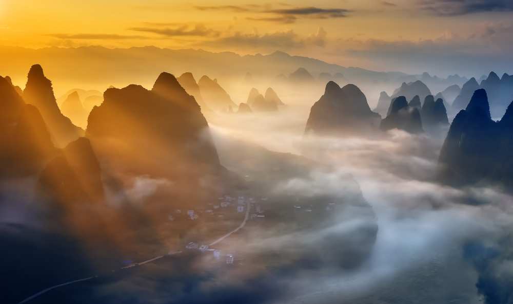 Yangshuo Sunrise de Hua Zhu