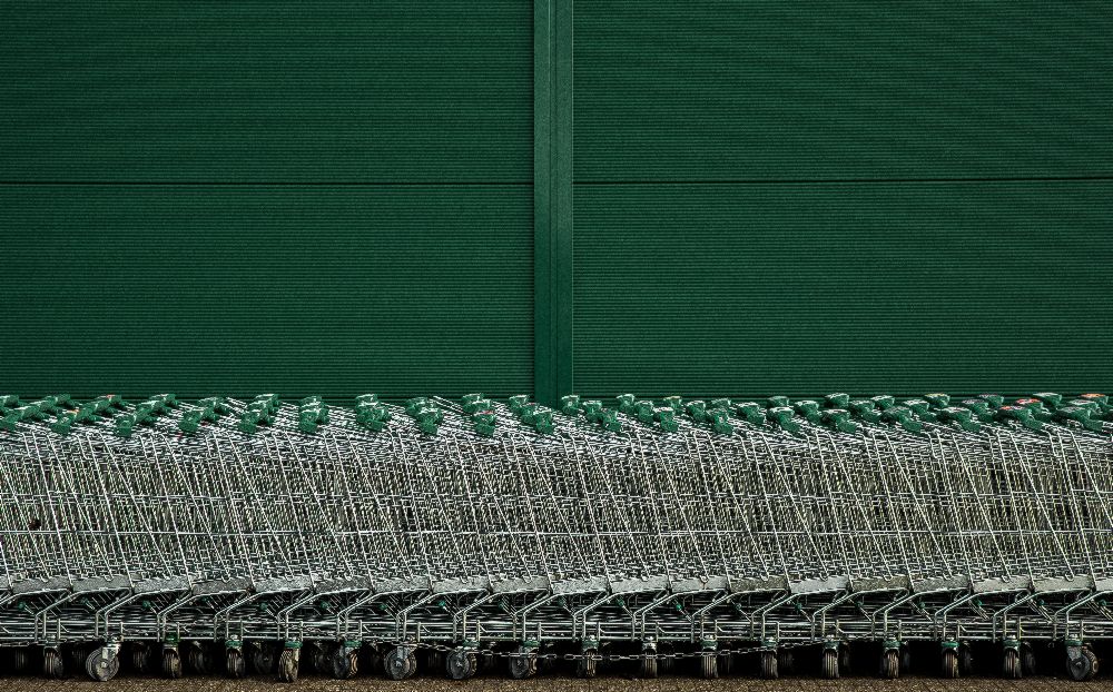 Shopping trolleys de Inge Schuster