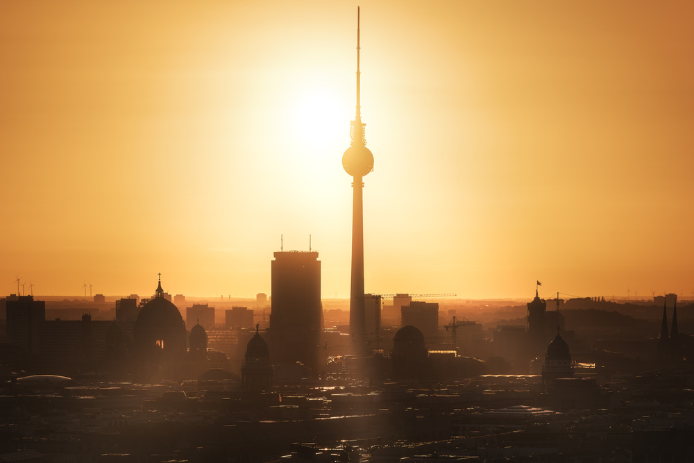 Berlin - Skyline Sunrise de Jean Claude Castor