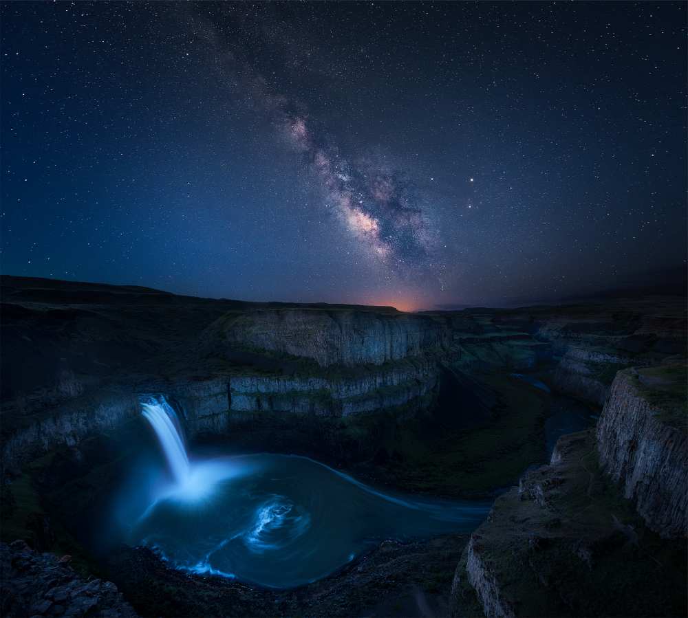 Palouse waterfall and the Milky Way de JIE CHEN