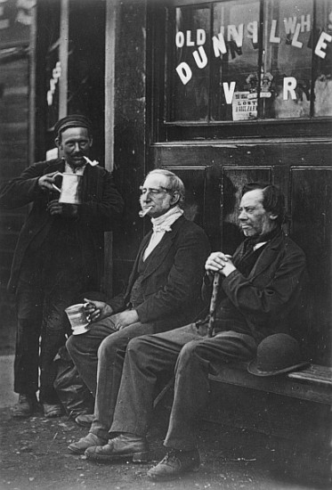 Wall Workers from ''Street Life in London'', 1877-78 de John Thomson