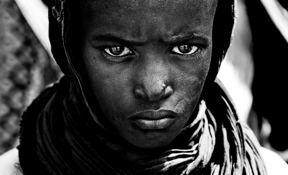 Surma tribe boy - Ethiopia de Joxe Inazio Kuesta Garmendia