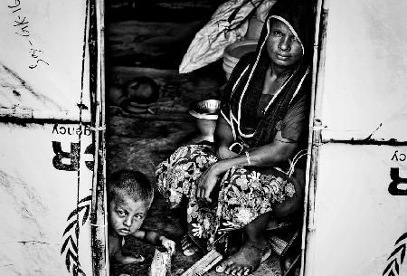 Rohingya refugee home - Bangladesh