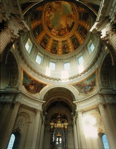 Interior view of the dome de Jules Hardouin Mansart
